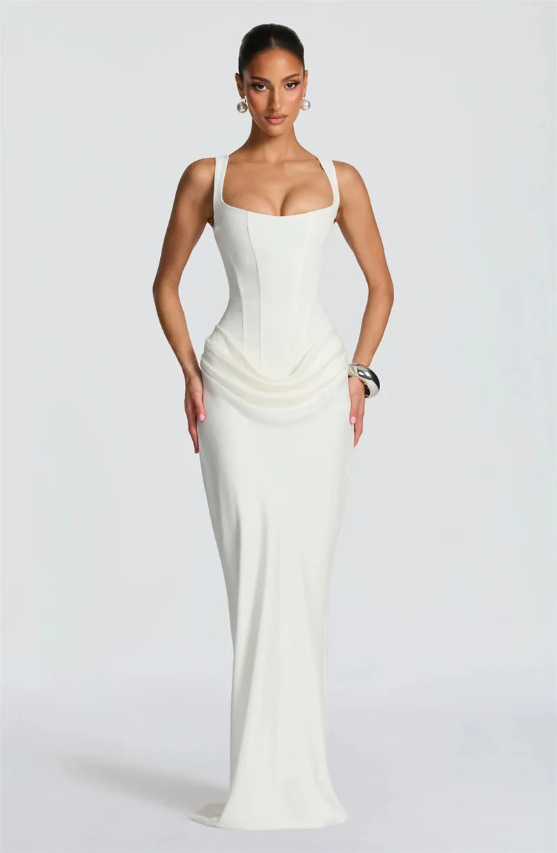 Elori | Sienna Sculpt Gown