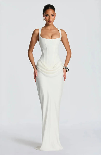 Elori | Sienna Sculpt Gown