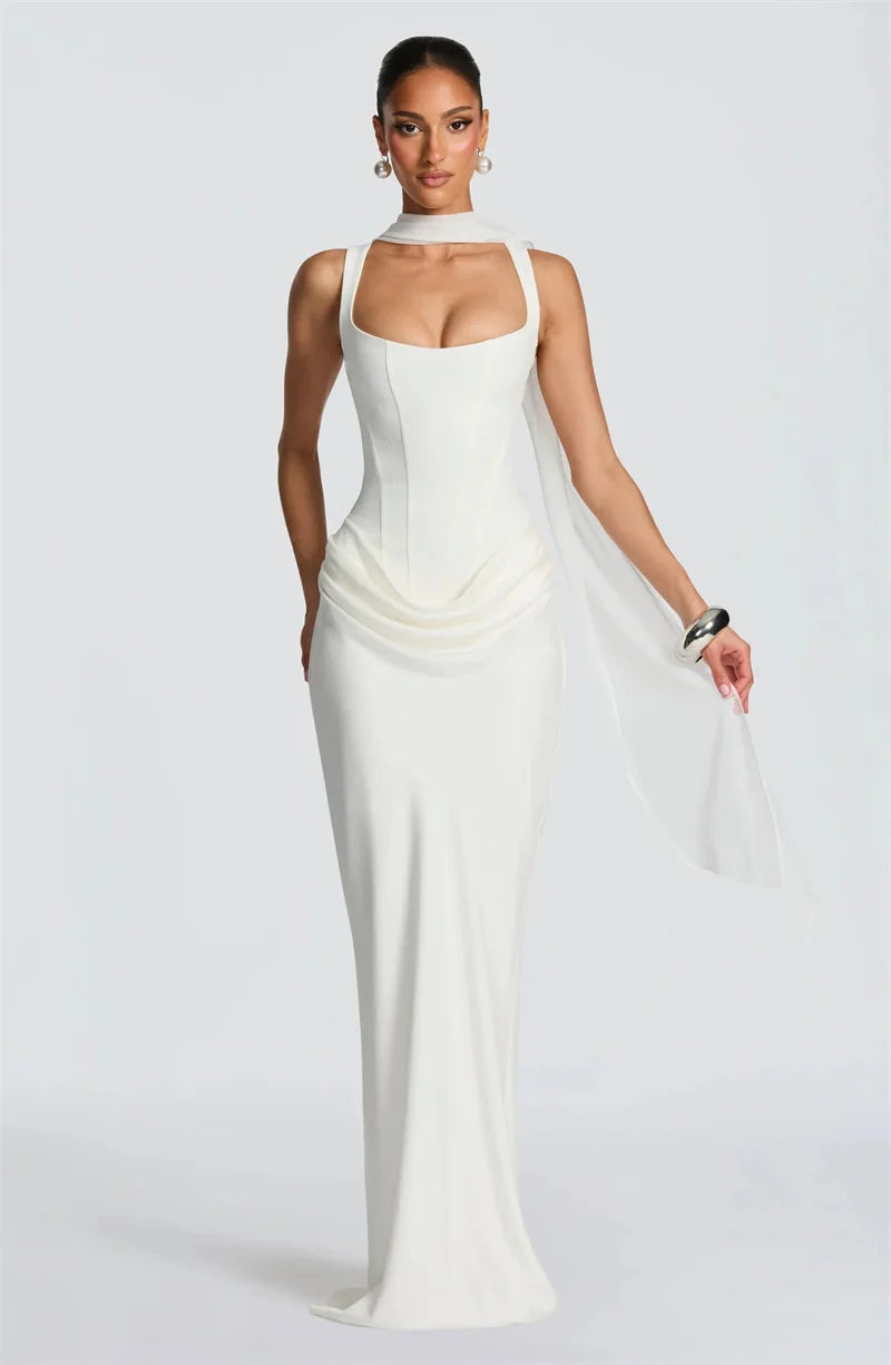 Elori | Sienna Sculpt Gown