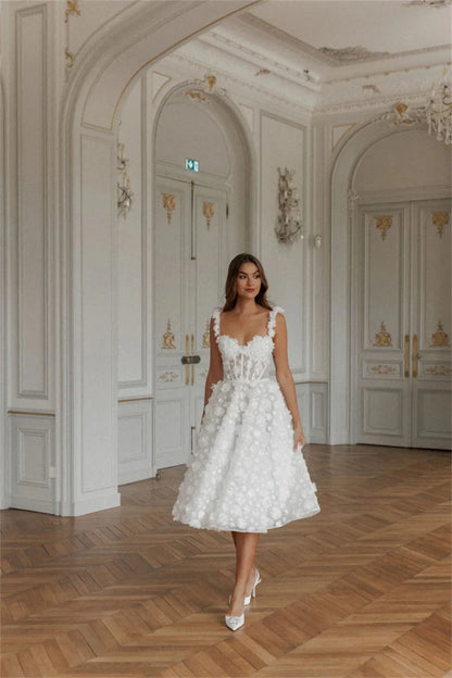 Elori | Lace White Party