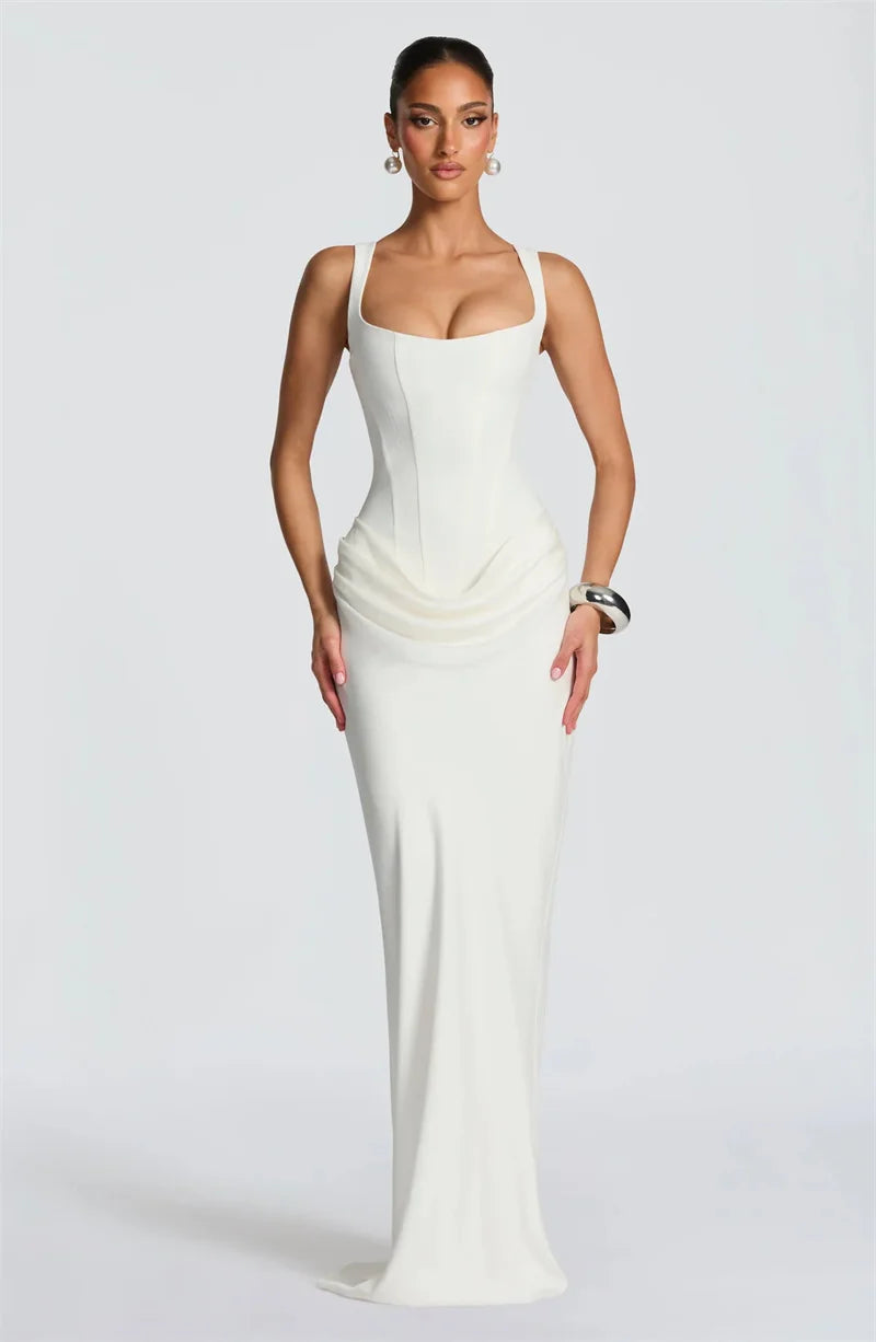 Elori | Sienna Sculpt Gown
