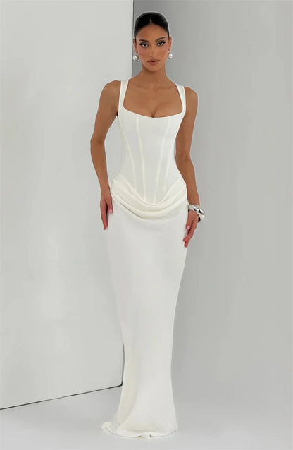 Elori | Sienna Sculpt Gown