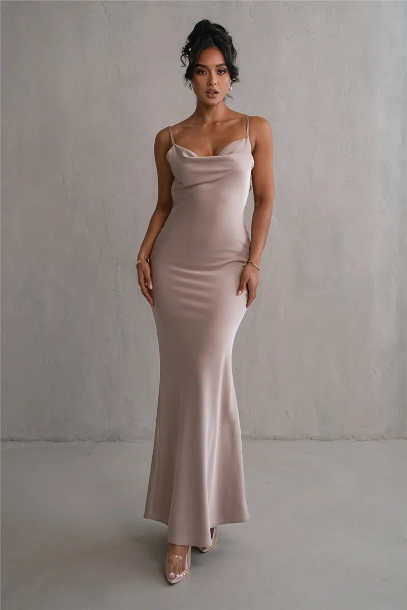 Elori | Flora Backless Gown